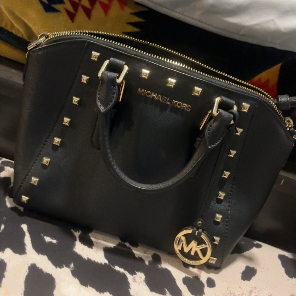 Used Micheal Kors Purse
